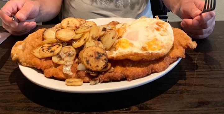 Schnitzelhaus zum Domblick